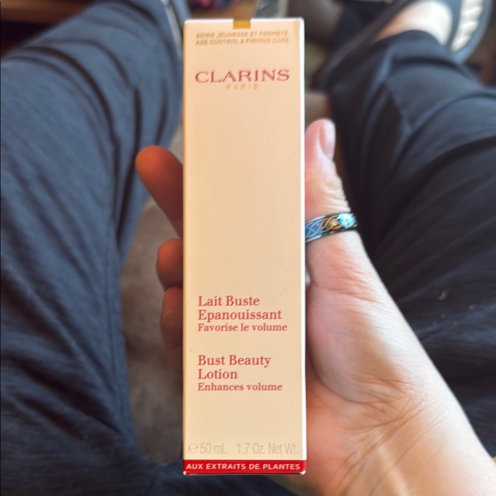 Clarins Bust Beauty Lotion - White and Red